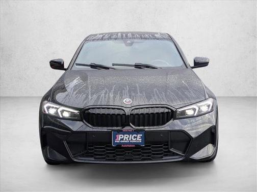 2023 BMW 330 i xDrive