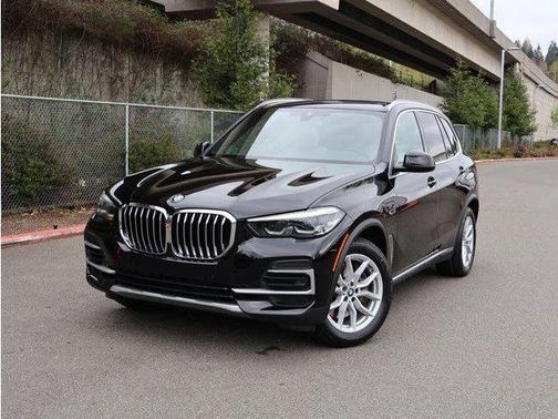 Jet Black 2023 BMW X5 PHEV xDrive45e