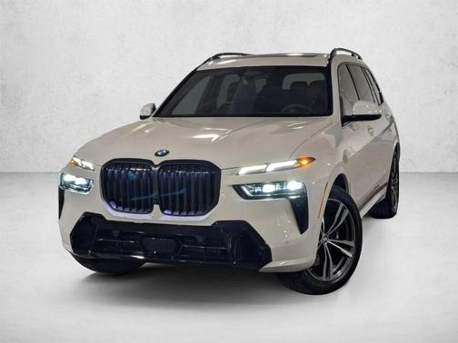 Alpine White 2026 BMW X7 xDrive40i