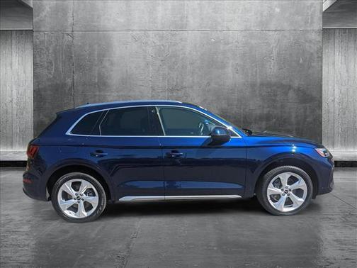 2021 Audi Q5 40 Premium Plus