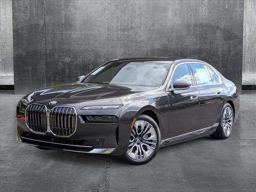 2025 BMW i7 xDrive60