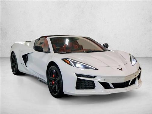 Arctic White 2025 Chevrolet Corvette Z06