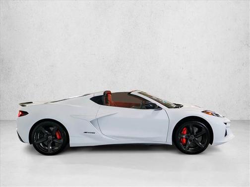 Arctic White 2025 Chevrolet Corvette Z06