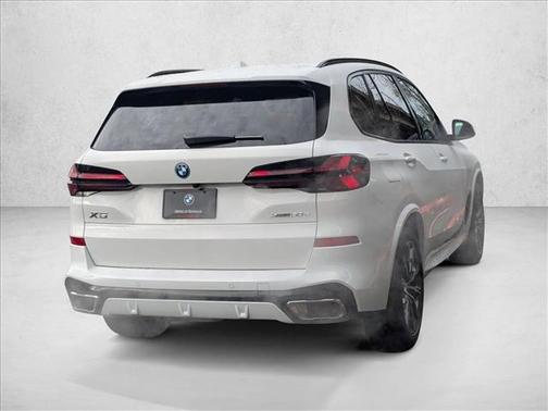 Alpine White 2026 BMW X5 PHEV xDrive50e