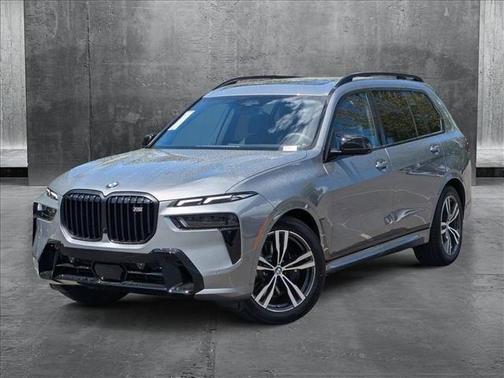 2025 BMW X7 M60i