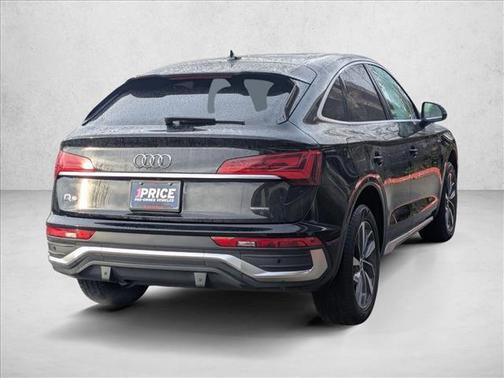 2022 Audi Q5 45 S line Premium Plus