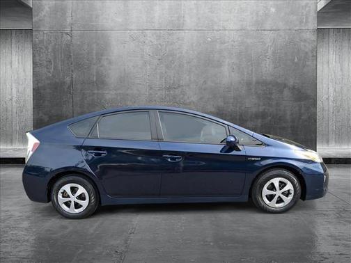 2014 Toyota Prius Two