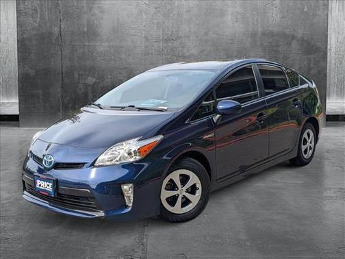 2014 Toyota Prius Two