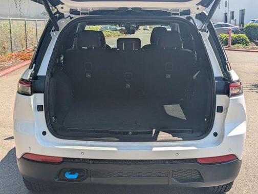 2023 Jeep Grand Cherokee 4xe Trailhawk