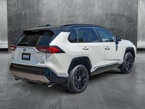 2022 Toyota RAV4 Hybrid XSE