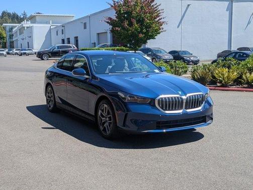 2026 BMW i5 xDrive40