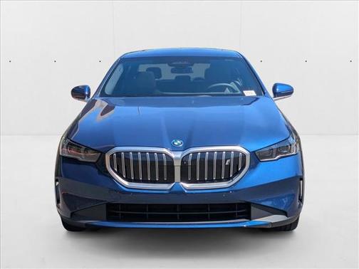 2026 BMW i5 xDrive40