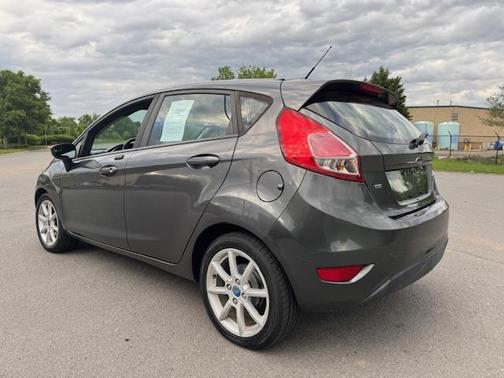 2016 Ford Fiesta SE