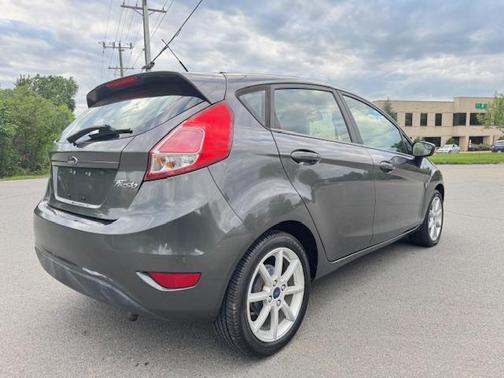 2016 Ford Fiesta SE