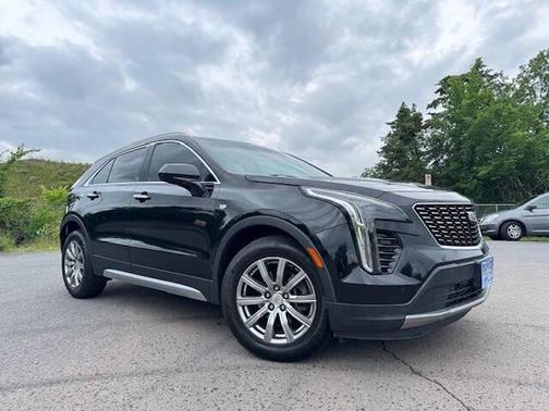 2020 Cadillac XT4 Premium Luxury
