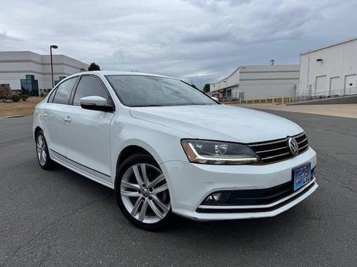 2017 Volkswagen Jetta 1.8T SEL Premium