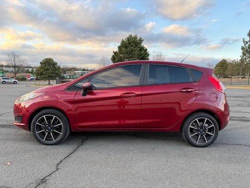 2017 Ford Fiesta SE