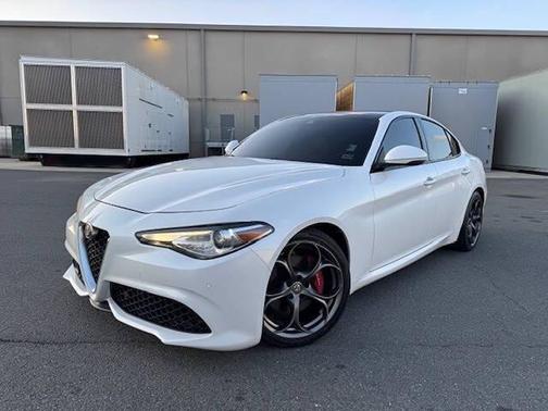 2019 Alfa Romeo Giulia Ti Sport