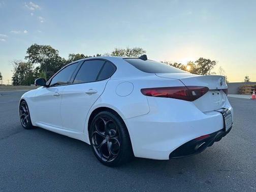 2019 Alfa Romeo Giulia Ti Sport