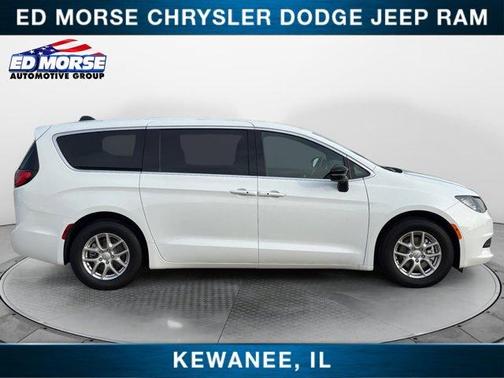 2026 Chrysler Voyager LX