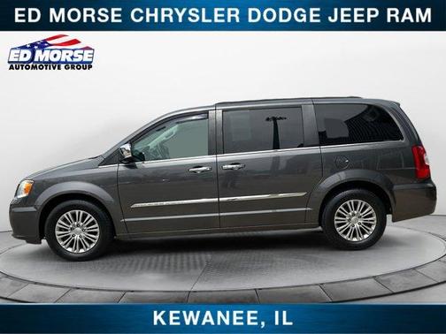2016 Chrysler Town & Country Touring-L