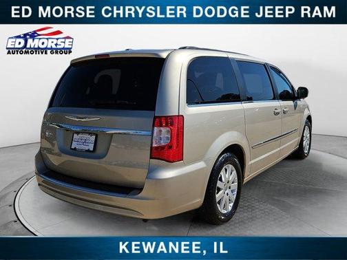 2012 Chrysler Town & Country Touring