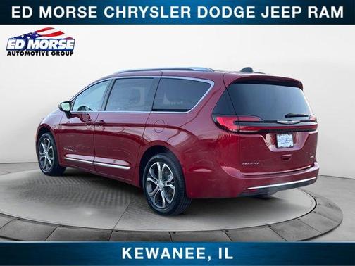 2026 Chrysler Pacifica Pinnacle