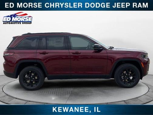 Velvet Red Pearlcoat 2026 Jeep Grand Cherokee Laredo