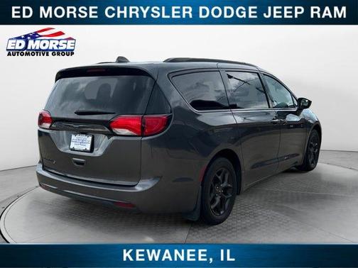 2019 Chrysler Pacifica Touring-L Plus