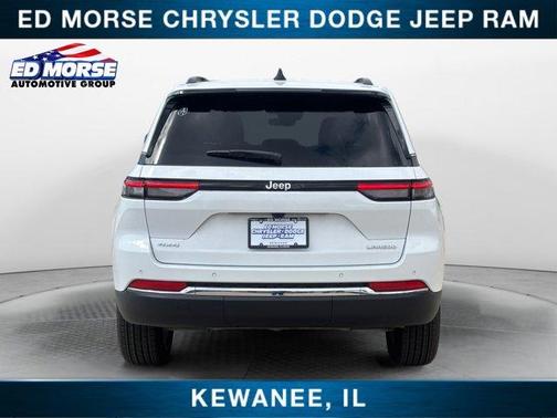 Bright White Clearcoat 2026 Jeep Grand Cherokee Laredo X