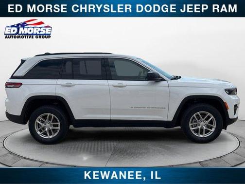 Bright White Clearcoat 2026 Jeep Grand Cherokee Laredo X