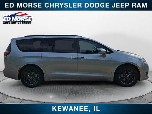2019 Chrysler Pacifica Touring-L Plus