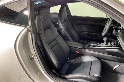 2024 Porsche 911 Carrera GTS