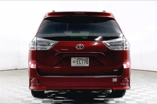 2017 Toyota Sienna SE