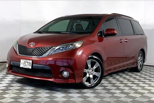2017 Toyota Sienna SE