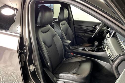 2023 Jeep Compass Altitude