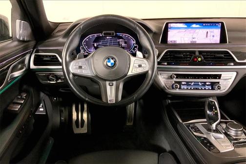 2021 BMW 745e xDrive