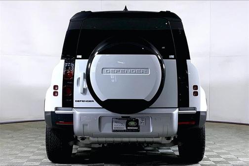 2025 Land Rover Defender P300 S