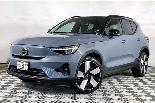 Silver 2023 Volvo XC40 Recharge Pure Electric Twin Ultimate