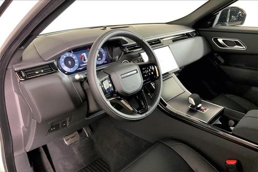 2026 Land Rover Range Rover Velar P250 Dynamic SE