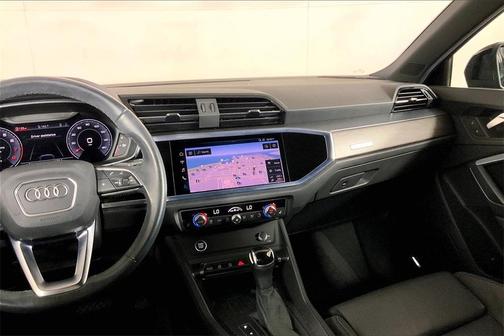 2021 Audi Q3 45 S line Premium