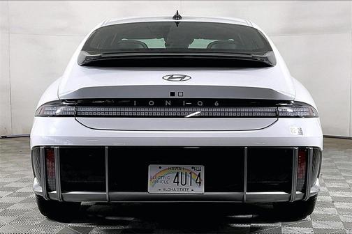 2024 Hyundai IONIQ 6 SEL