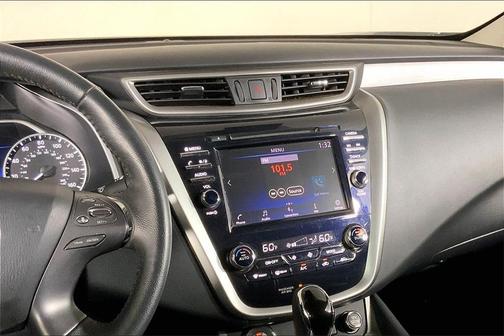 2022 Nissan Murano SV