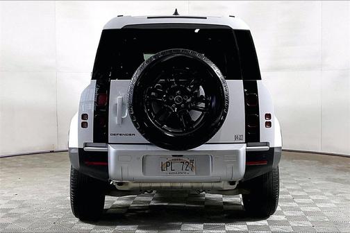 2025 Land Rover Defender P300