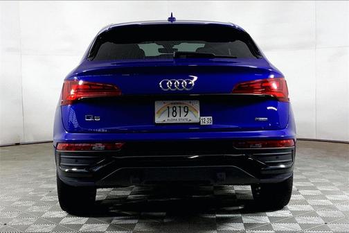 2022 Audi Q5 45 S line quattro Premium