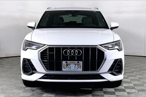 2023 Audi Q3 45 S line Premium