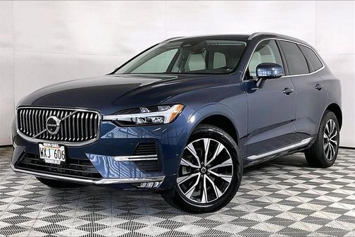 2023 Volvo XC60 B5 Plus Bright Theme