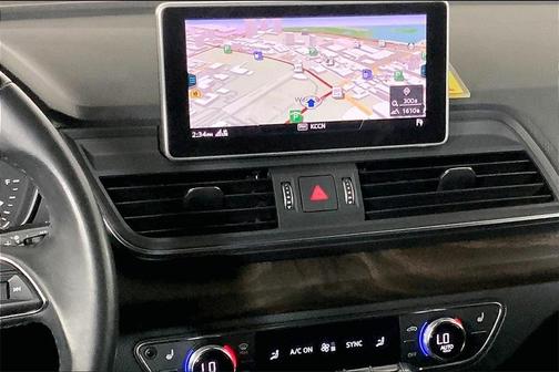 2018 Audi Q5 2.0T Prestige