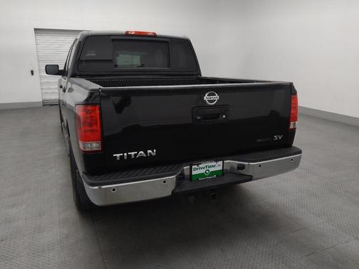 Black 2014 Nissan Titan SV