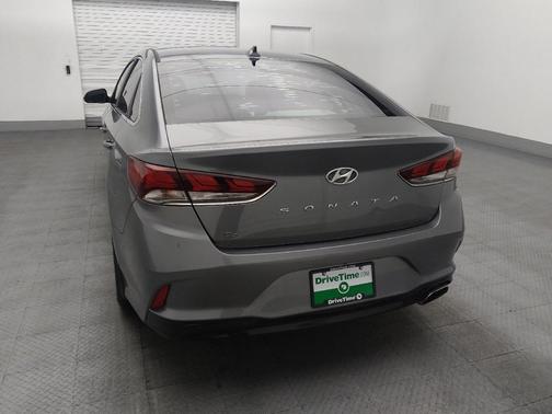 2018 Hyundai SONATA SE